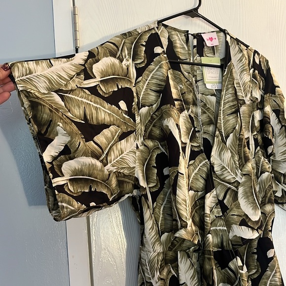Buddy Love - Leaf Print Tie-Front Blouse (SMALL) - Picture 3 of 6